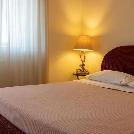 Dal Sandro B&B Portoferraio Exterior photo